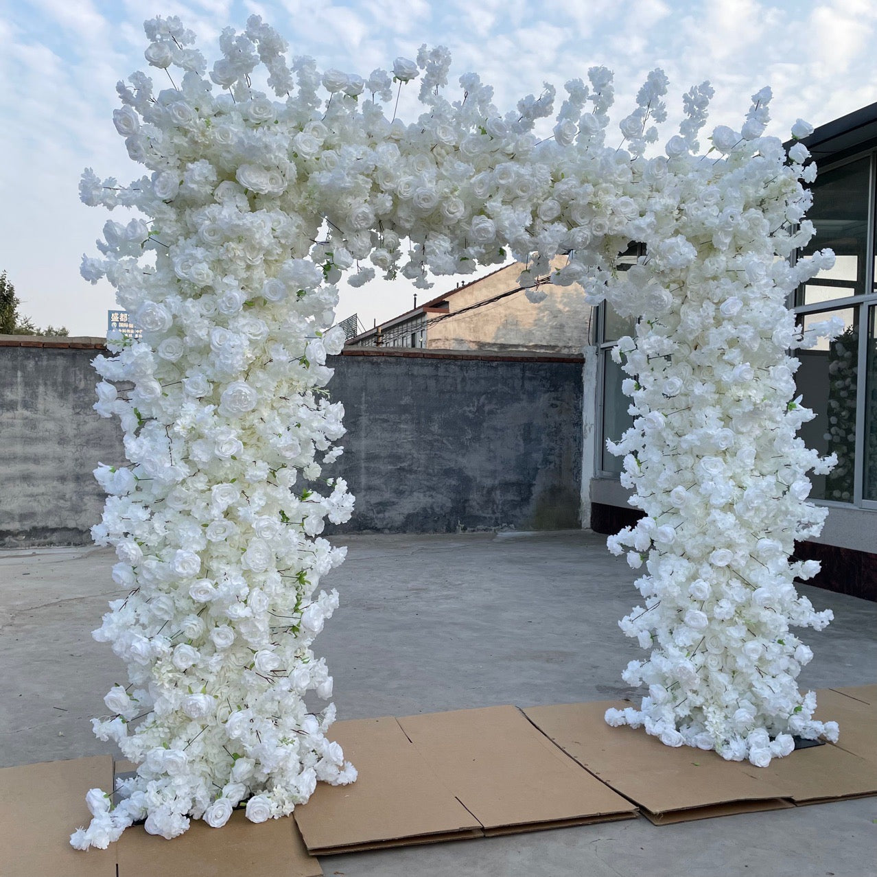 240*240CM White  Flower Arch  Wedding Backdrop